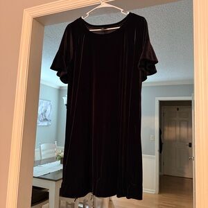 Worthington Women’s Black Velour Stretch Dress Ruffle Sleeves Petite Hem Size XL